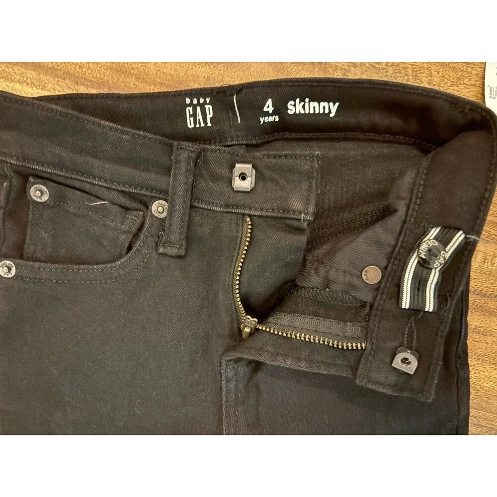 NWT Baby Gap Skinny Jeans, Black, Size 4T